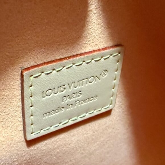 BRAND NEW STUNNING FASHION TRUNK-PM SIZE-PATCHES COLLECTION - Picture 4 of 6